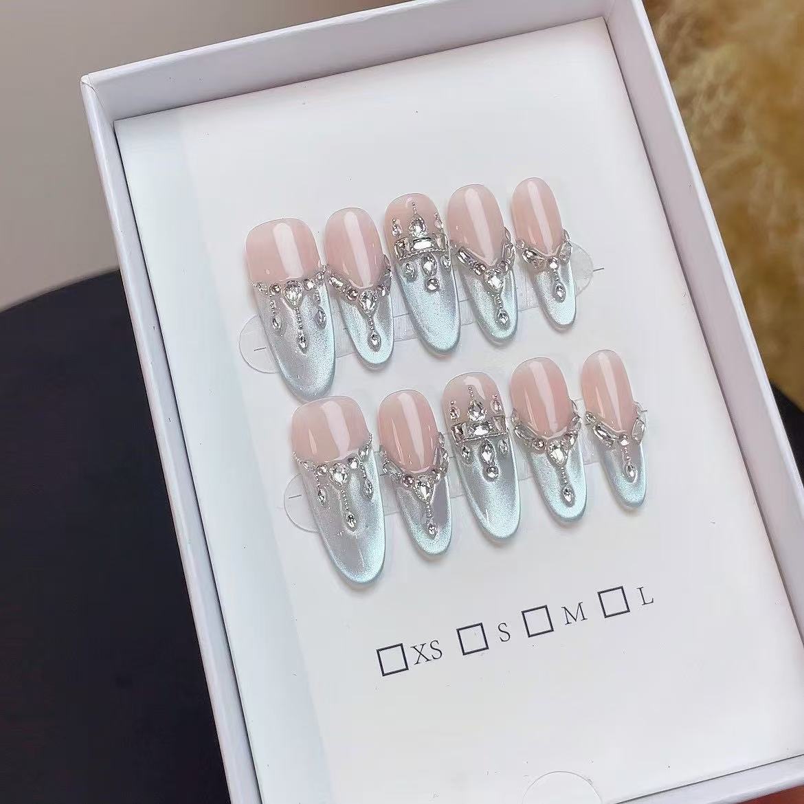 【 Star Dome Crown 】 Wearing blue tearful ice, light luxury style T-shaped nail polish, high-end nail art wearing nail polish